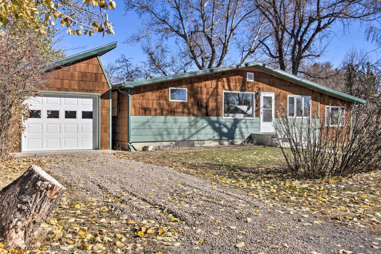 Cozy Choteau Home With Fire Pit, Grill, Yard! Bagian luar foto