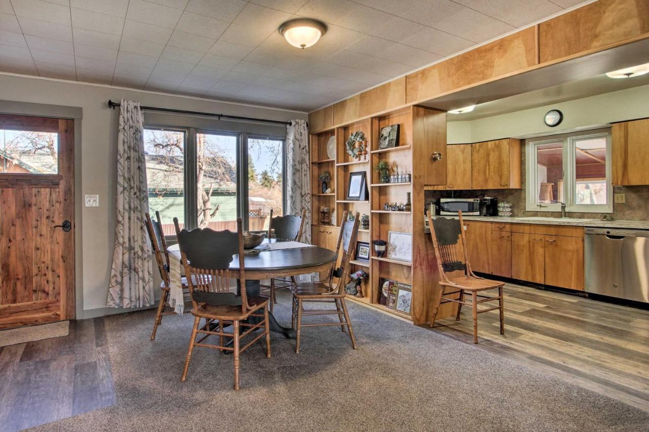 Cozy Choteau Home With Fire Pit, Grill, Yard! Bagian luar foto