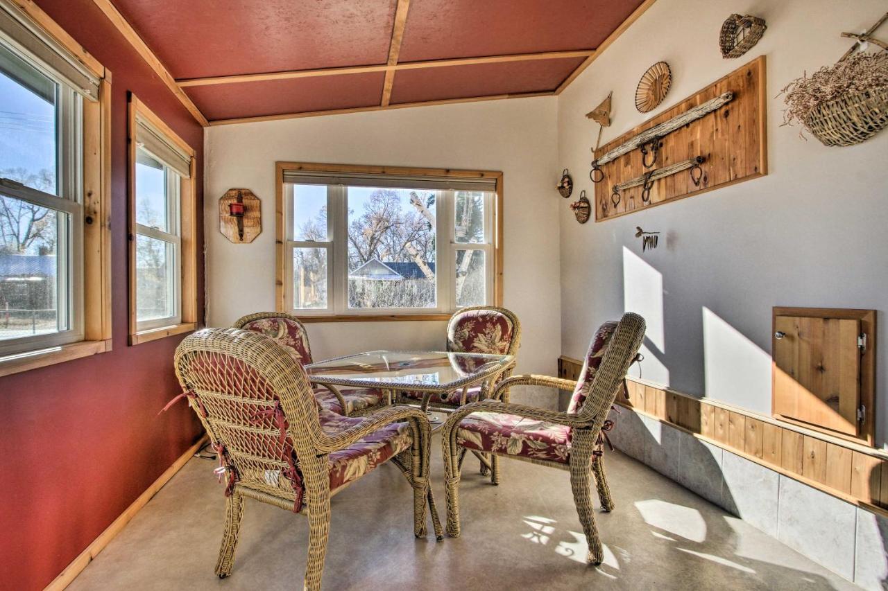 Cozy Choteau Home With Fire Pit, Grill, Yard! Bagian luar foto