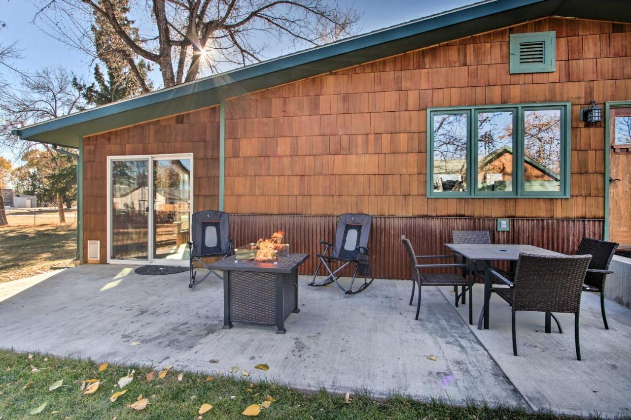 Cozy Choteau Home With Fire Pit, Grill, Yard! Bagian luar foto