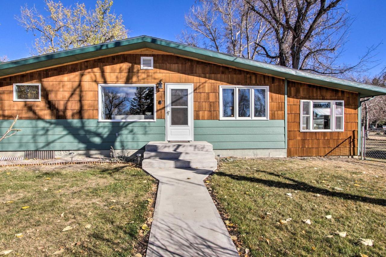 Cozy Choteau Home With Fire Pit, Grill, Yard! Bagian luar foto