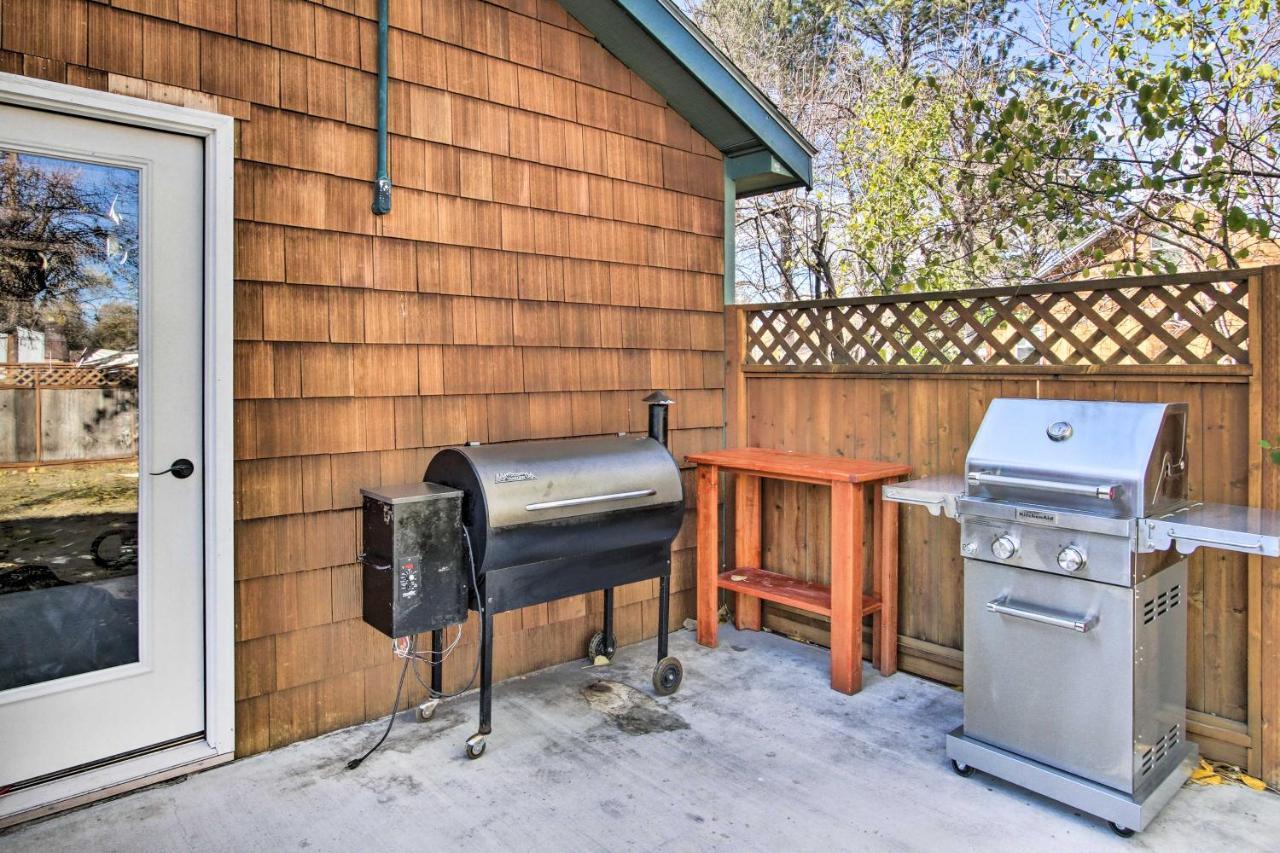 Cozy Choteau Home With Fire Pit, Grill, Yard! Bagian luar foto